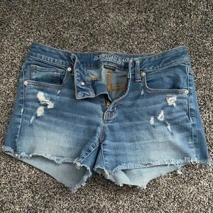 American Eagle women’s shorts